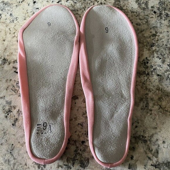 Dance Slippers Size 9 Suede Leather, Nylon, Cotton Pink Washable. - Picture 2 of 2